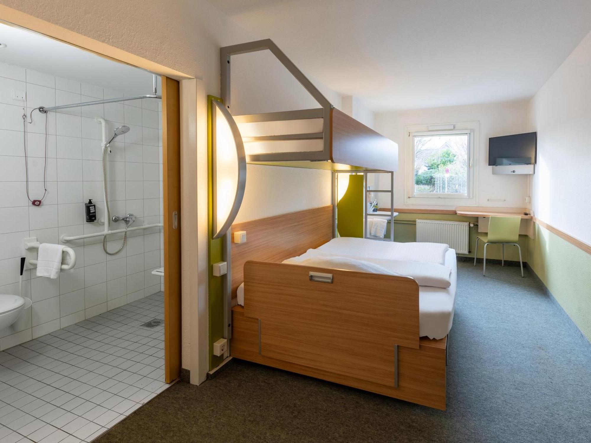 B&B Hotel Braunschweig-West Exterior photo